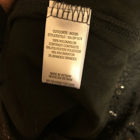 Black lace top with sequins - Picture 6 of 8